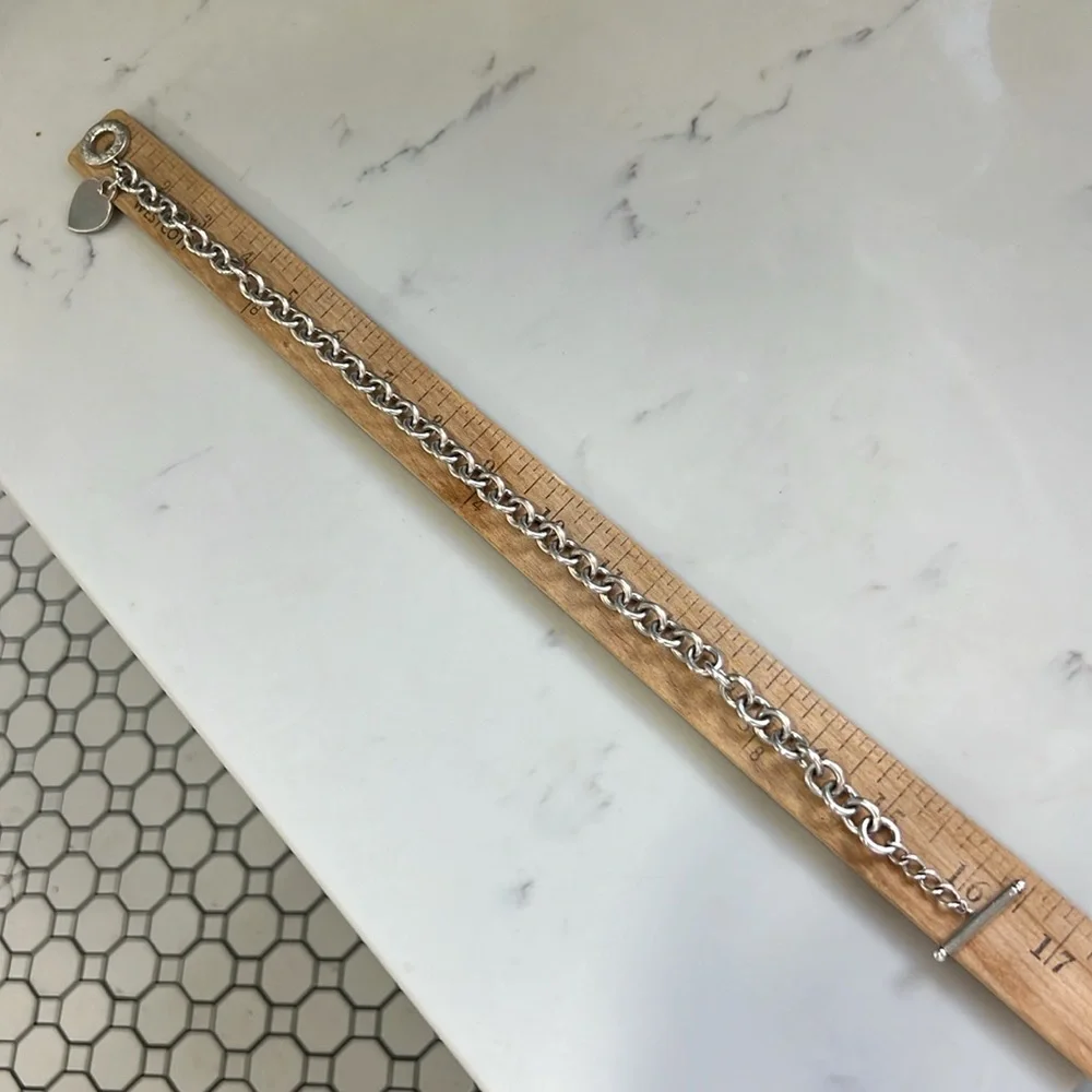 Tiffany & Co. Sterling Silver Heart Tag Toggle Chain Link Necklace. 💙 - Picture 11 of 17
